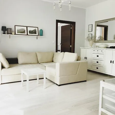 Loft W Sercu Warszawy Hoza 55 Apartment